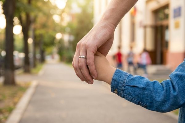 Verificarea Anturajului si Activitatii Minorilor - Detectivi I.P.R. Bucuresti